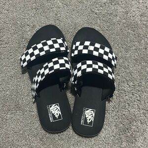 Double strap sandals